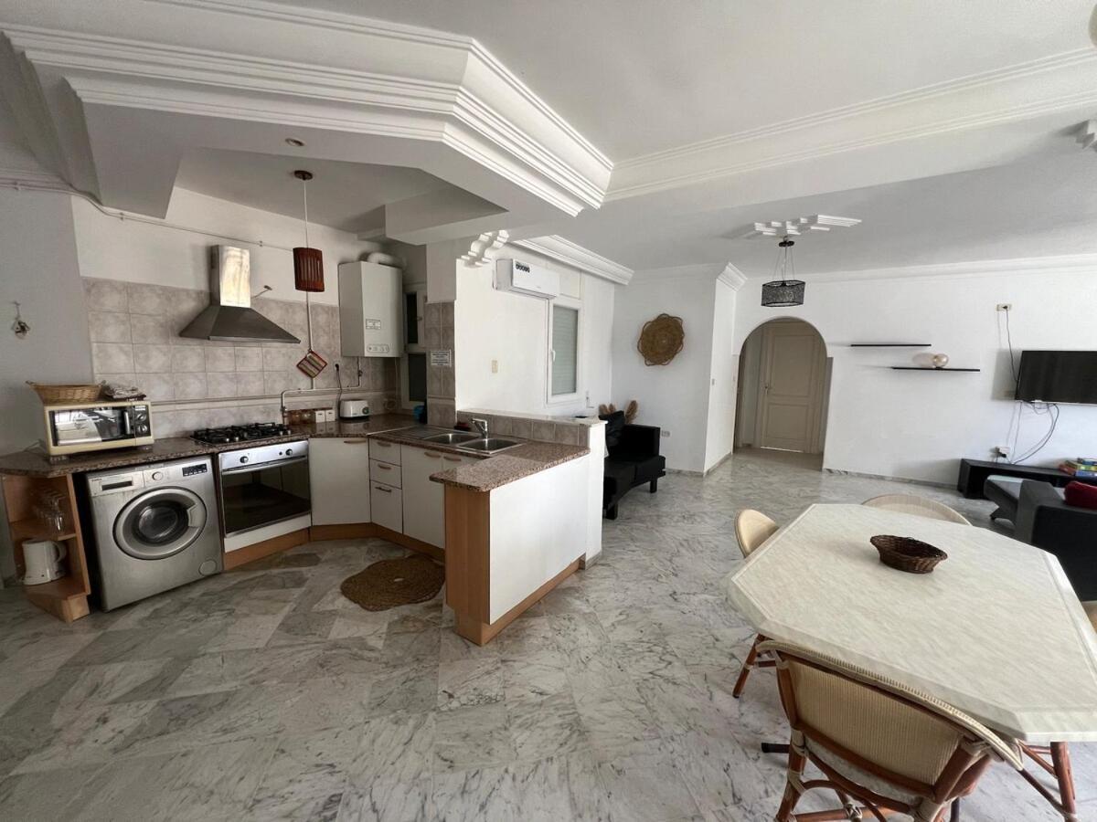 Cozy Chatt Meriem Apartament *